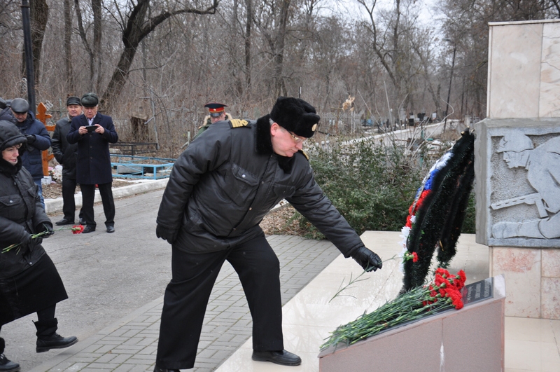 Возложение цветов